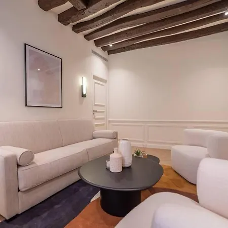 Luxury One Bedroom Flat Near Le Louvre I Parigi